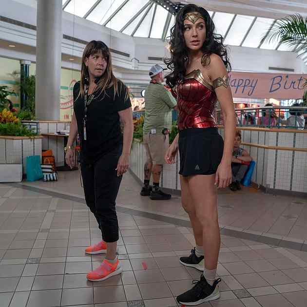 wonder_woman_1984_wrap_1
