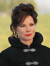 barbara-hershey