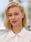 sarah-gadon