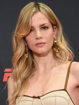 sylvia-hoeks